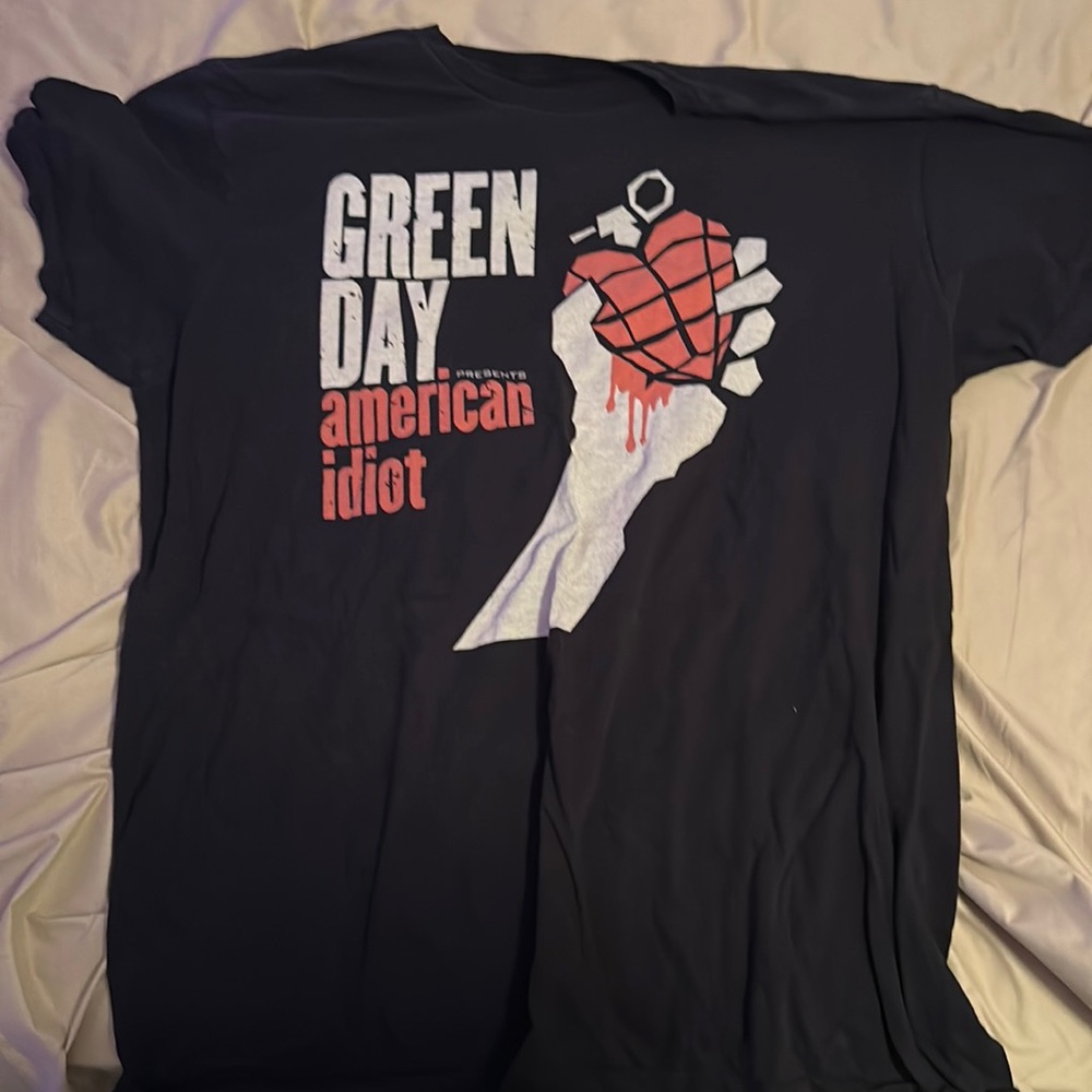 green day shirt